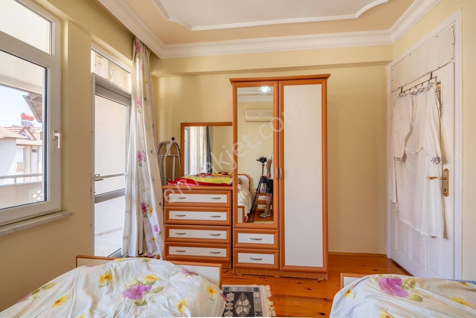 Payallarda Site İçinde Satılık 4+1 Eşyalı Tripleks Villa - Görsel 34