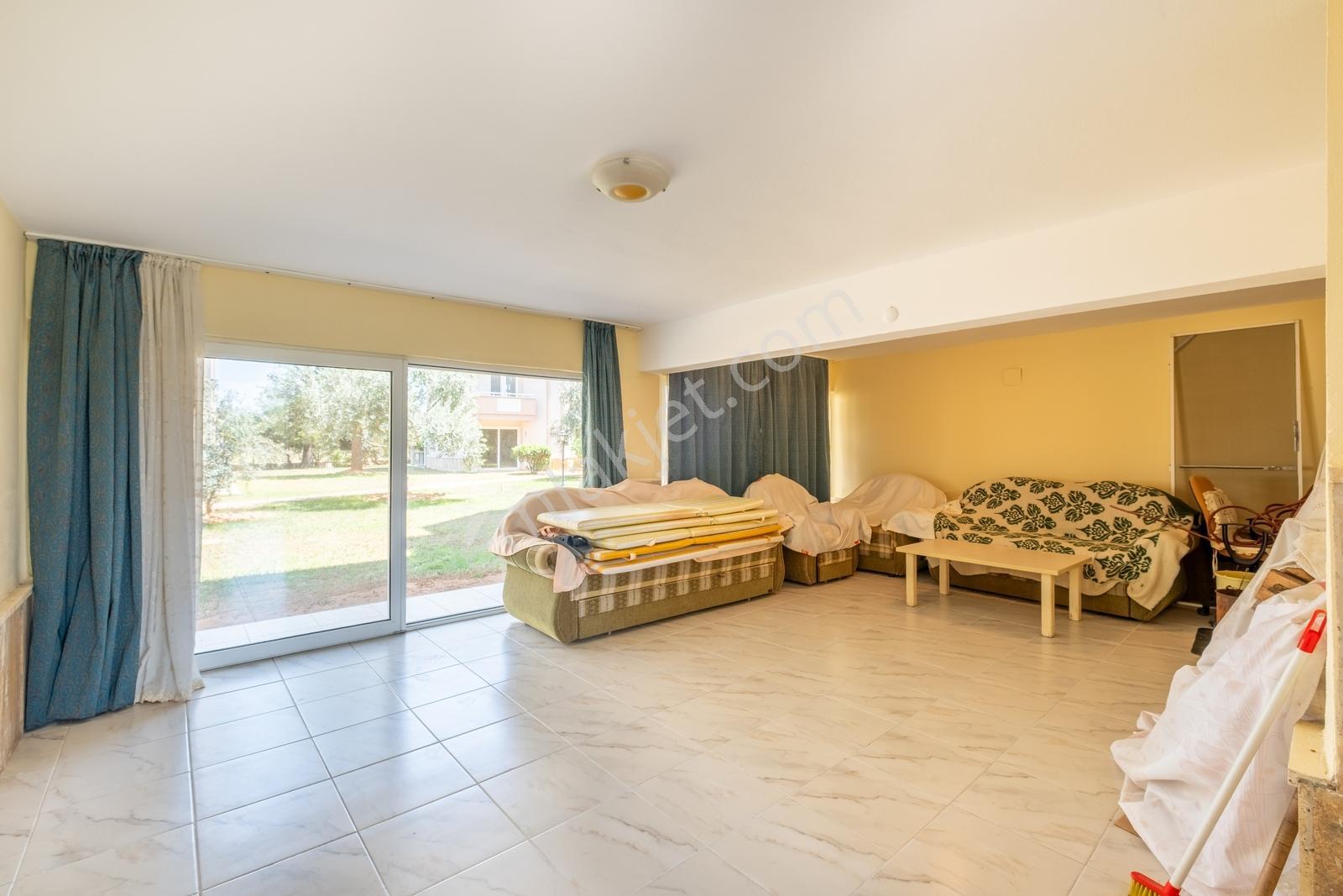 Payallarda Site İçinde Satılık 4+1 Eşyalı Tripleks Villa - Görsel 21