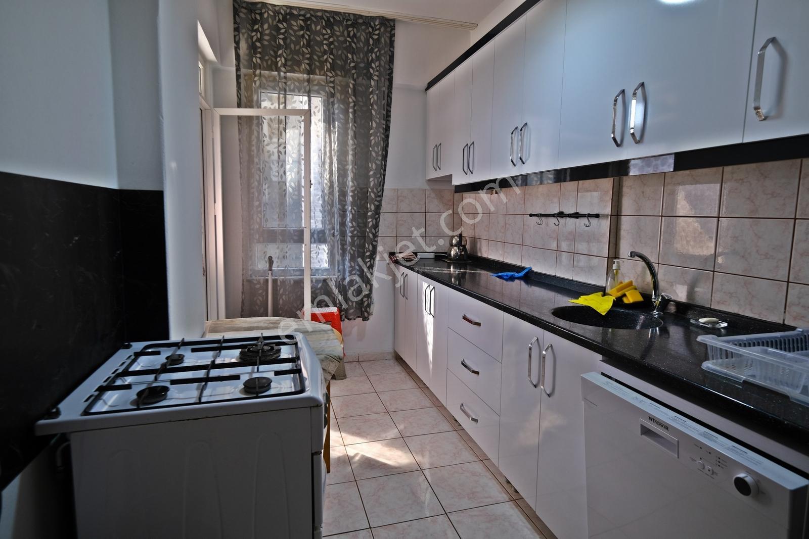 Alanya Mahmutlarda Kiralık Eşyalı 2+1 Ayrı Mutfak Daire - Görsel 19