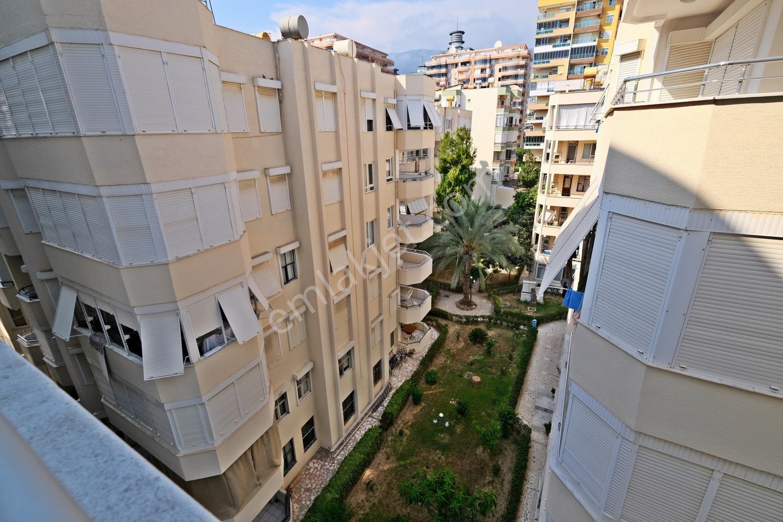 Alanya Mahmutlarda Kiralık Eşyalı 2+1 Ayrı Mutfak Daire - Görsel 22