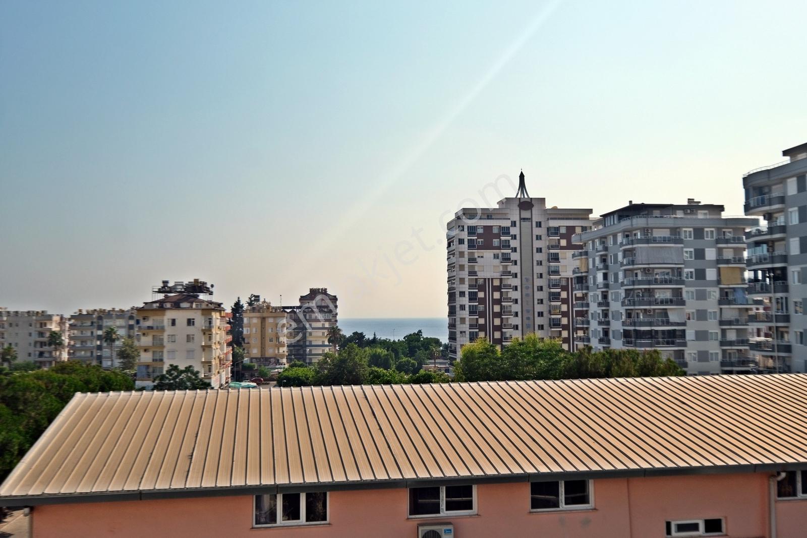 Alanya Mahmutlarda Kiralık Eşyalı 2+1 Ayrı Mutfak Daire - Görsel 16