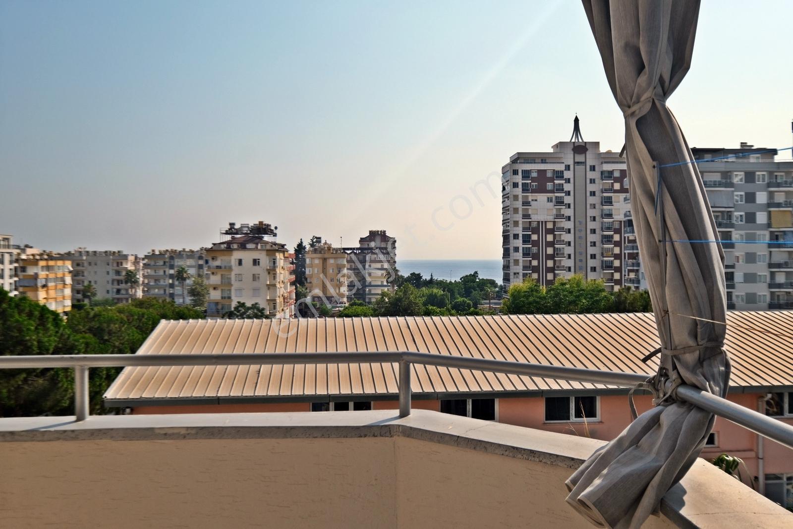 Alanya Mahmutlarda Kiralık Eşyalı 2+1 Ayrı Mutfak Daire - Görsel 8