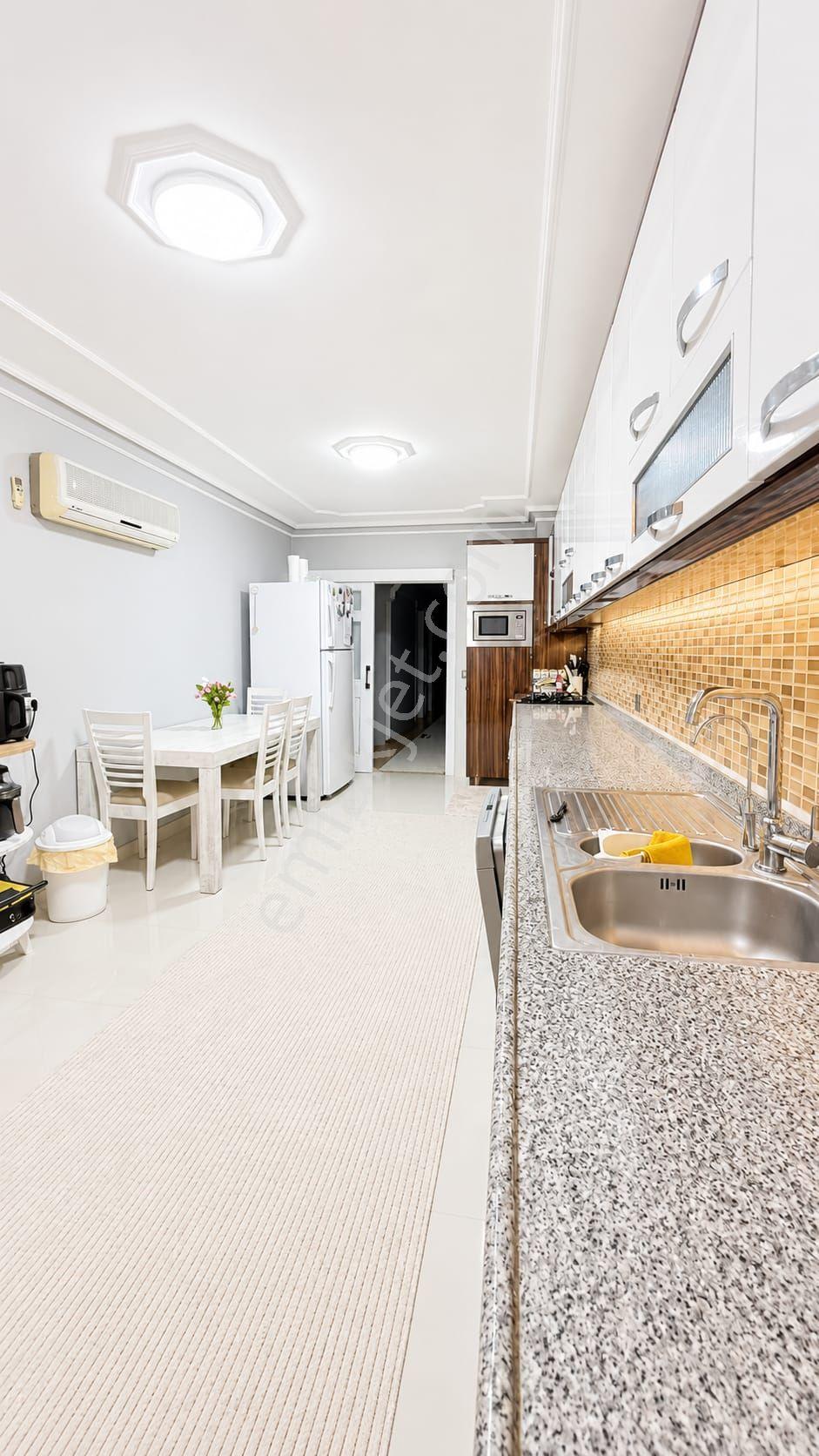 Konyaaltı Uncalı'da 175 M² Net, Ayrı Mutfaklı 2 Banyolu Satılık Yatırımlık Daire - Görsel 13
