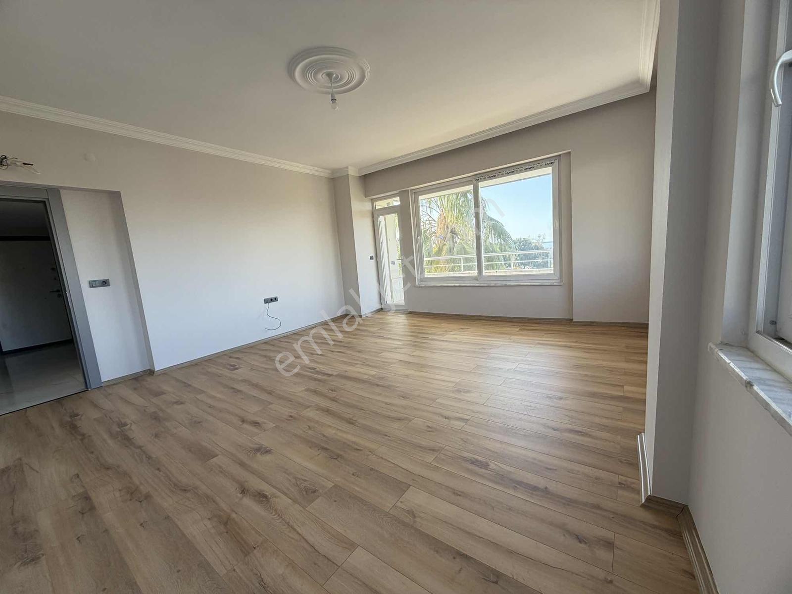 Dinekte Deniz Manzaralı Geniş 3+1 Kiralık Daire - Görsel 12