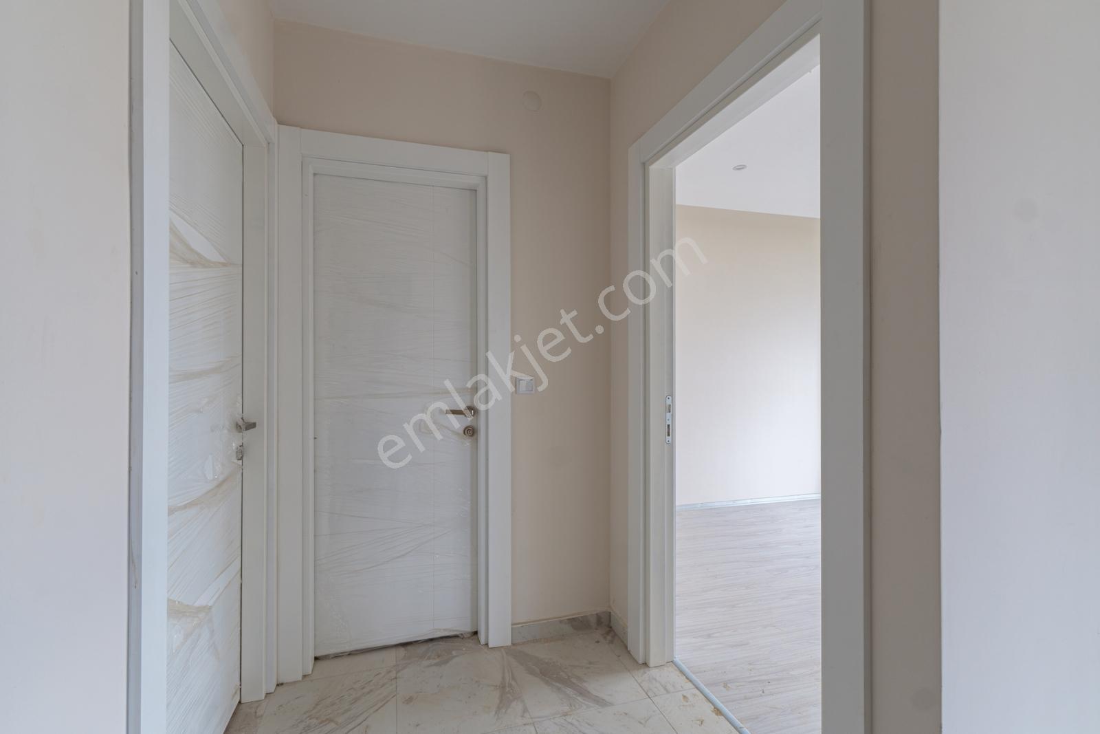 Alanya Obada Tek Bloklu Sitede Ferah 2+1 Daire - Görsel 18