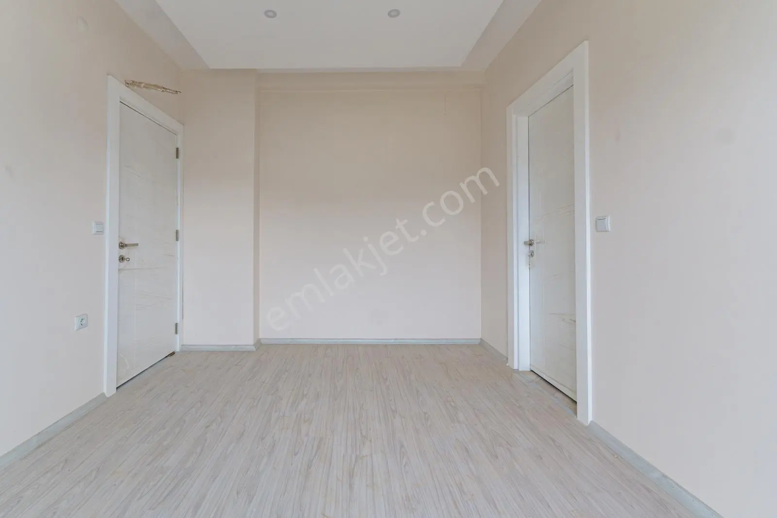 Alanya Obada Tek Bloklu Sitede Ferah 2+1 Daire - Görsel 3