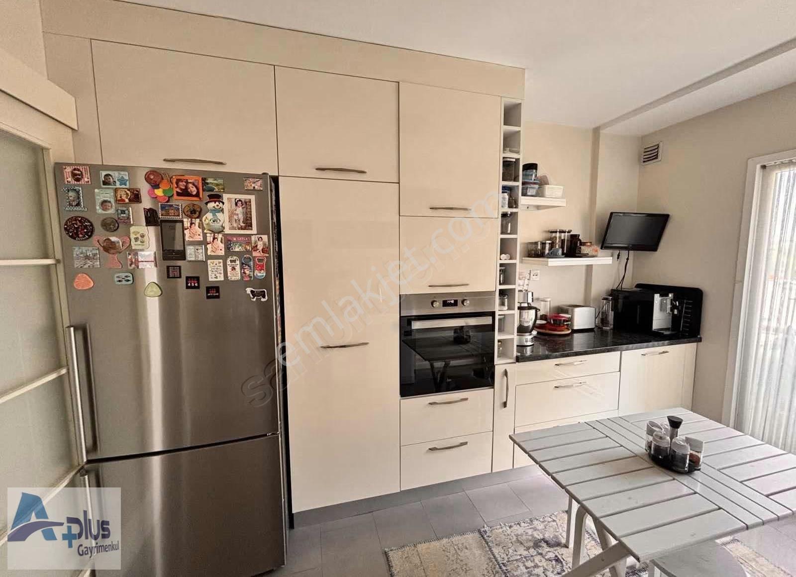 Atakent Mah.avrupa 1'de Satılık 3+1 141 M2.tadilatlı Daire - Görsel 27