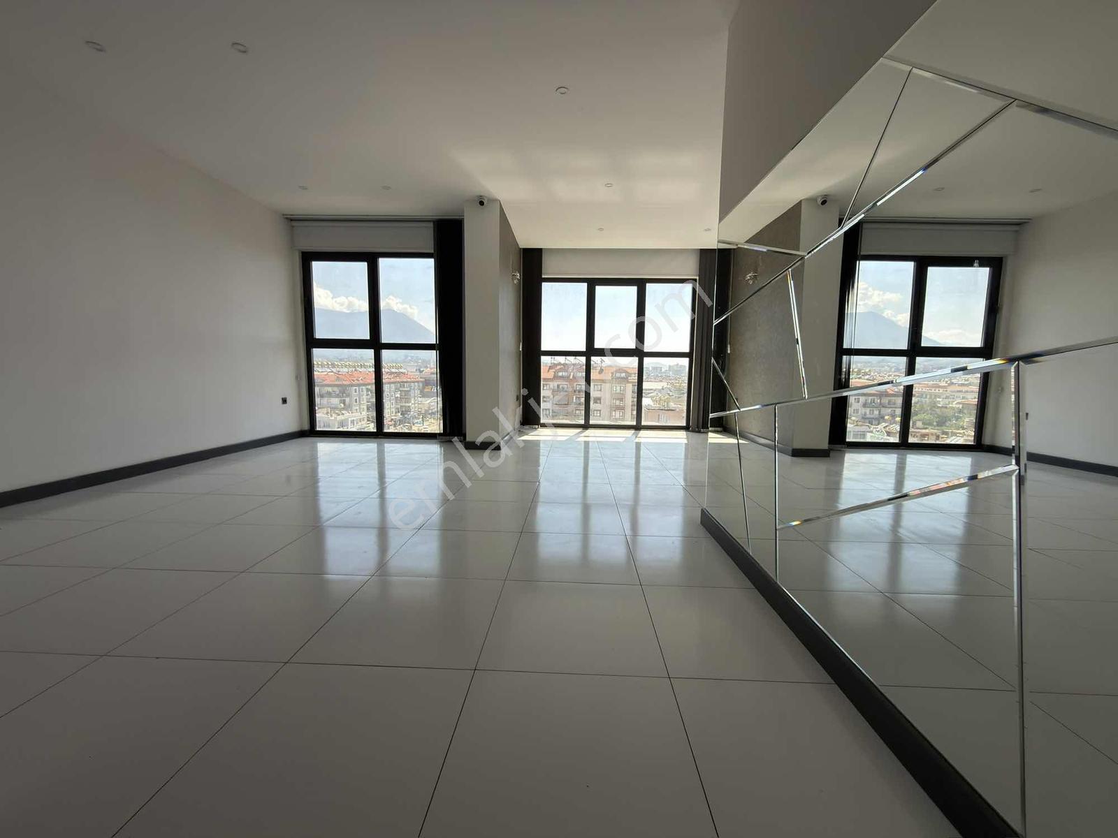 Alanya Metro Kavşağında Kiralık 3+1 Dubleks Ofis - Görsel 20