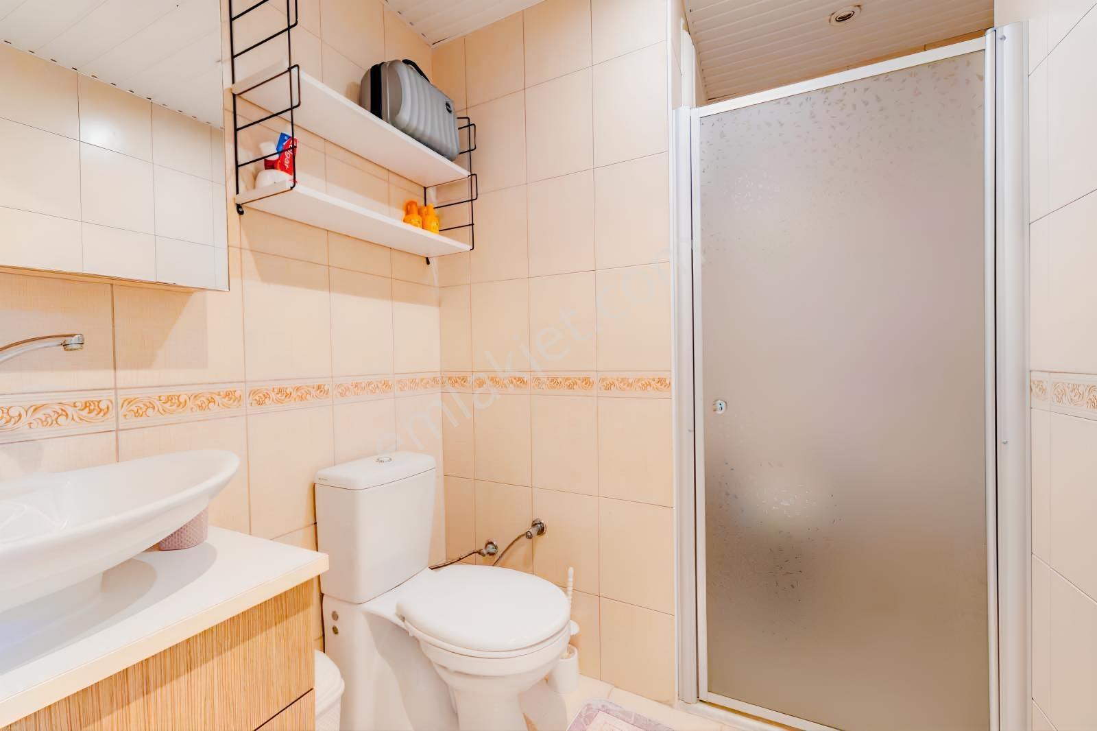 Alanya Mahmutlarda Salı Pazarı İçinde Eşyalı Satılık 2+1 Daire - Görsel 13