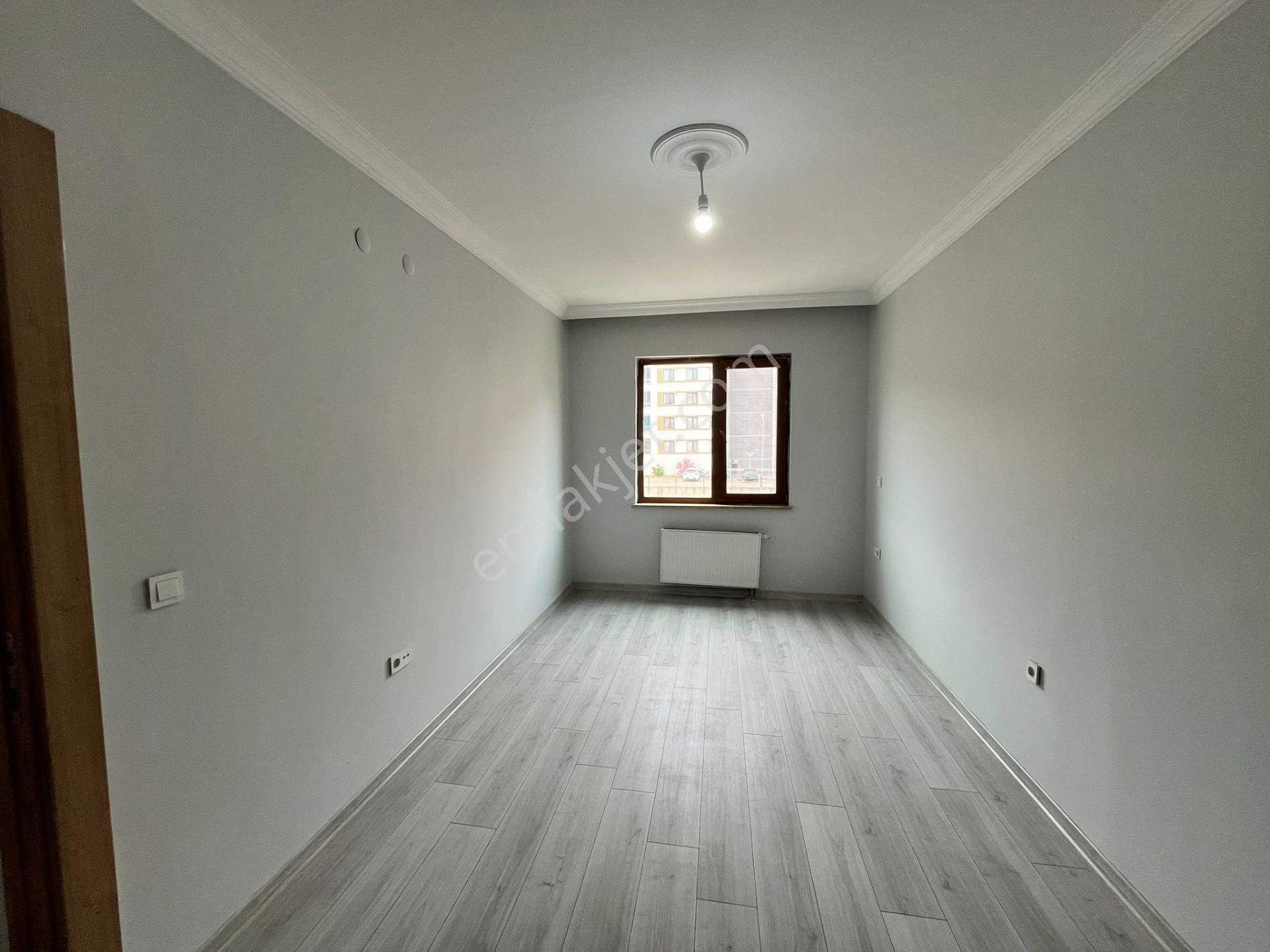 Akgedik Zeki Emlak'tan 1. Etap Çarşıda Satılık 2+1 Geniş Daire - Görsel 25