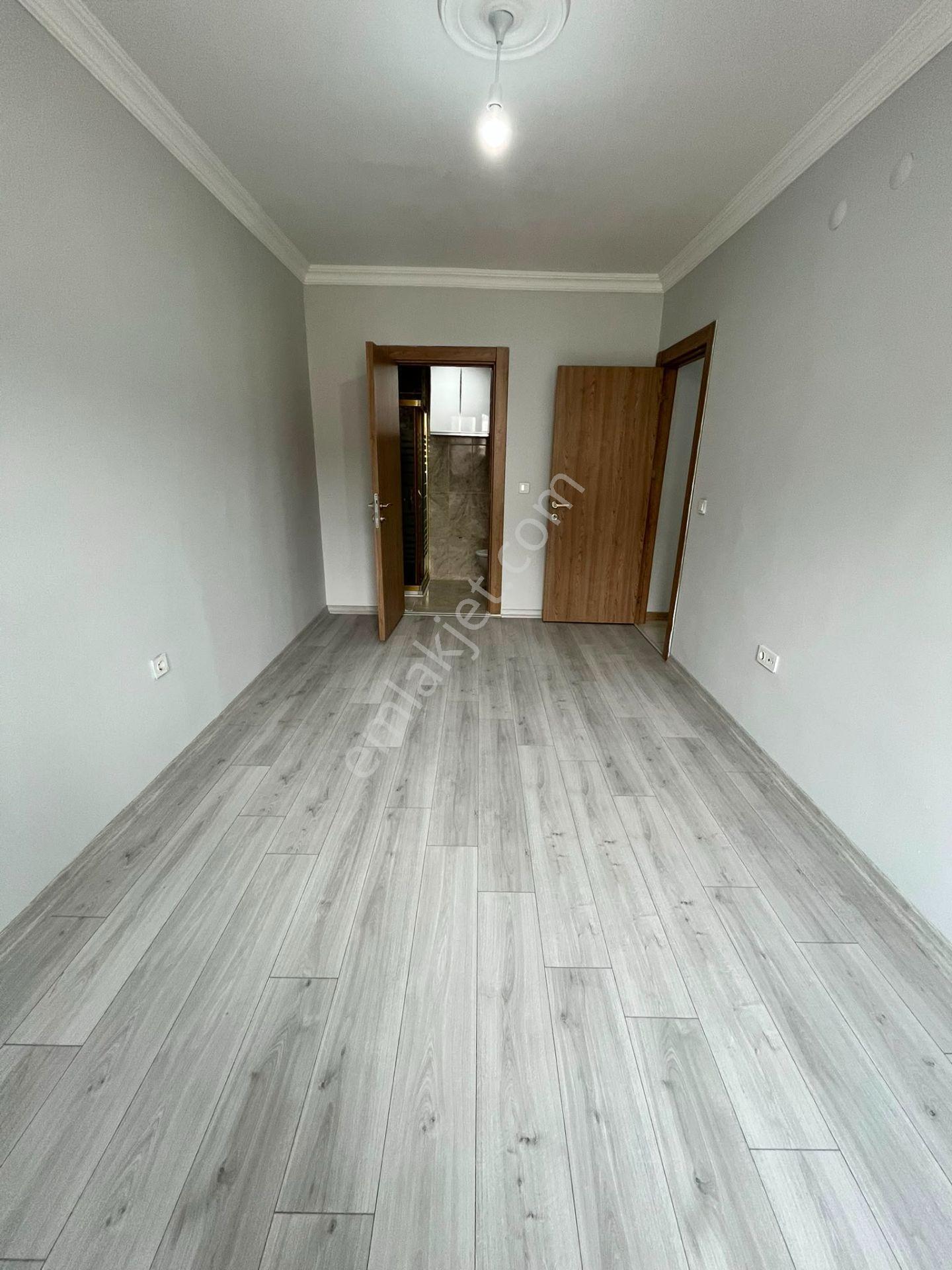 Akgedik Zeki Emlak'tan 1. Etap Çarşıda Satılık 2+1 Geniş Daire - Görsel 28