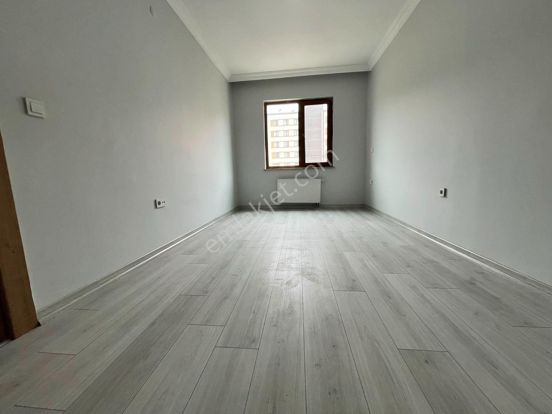 Akgedik Zeki Emlak'tan 1. Etap Çarşıda Satılık 2+1 Geniş Daire - Görsel 24