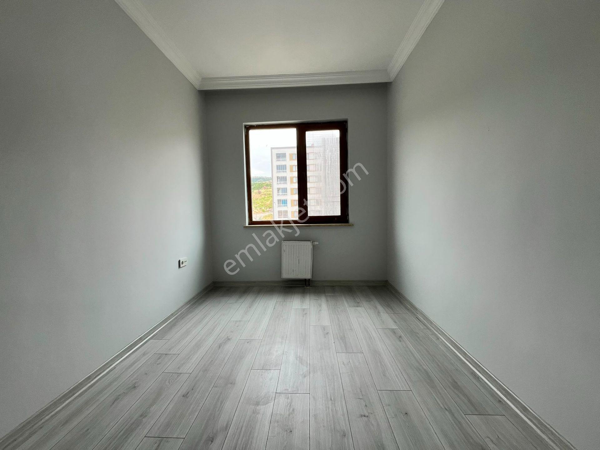 Akgedik Zeki Emlak'tan 1. Etap Çarşıda Satılık 2+1 Geniş Daire - Görsel 19