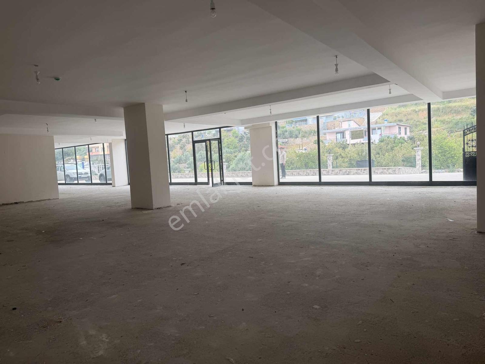 İşletmelere Uygun Geniş Kullanım Alanlı Kiralık Depo - Görsel 4