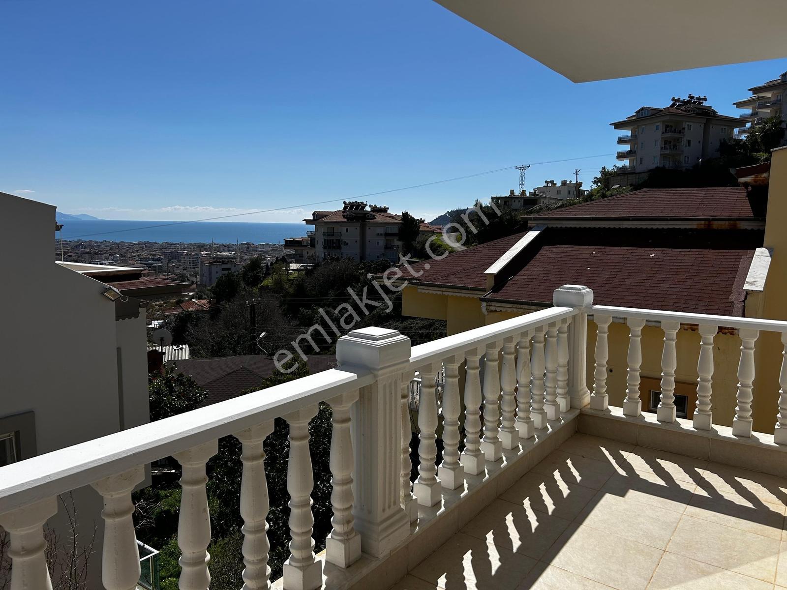 Su Gözü Mahallesi 3+1 Site İçinde Müstakil Villa İkamete Uygun - Görsel 28