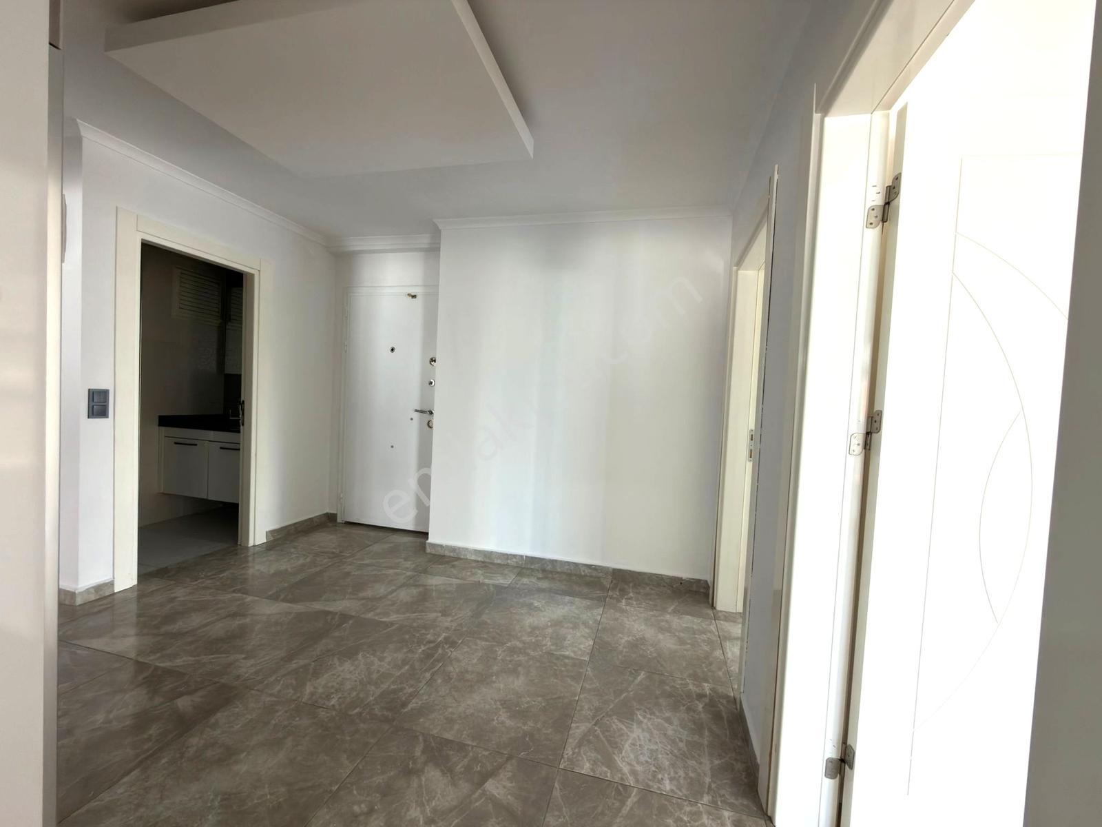 Alanya Çıplaklıda 4+1 Ayrı Mutfaklı Kiralık Daire - Görsel 7
