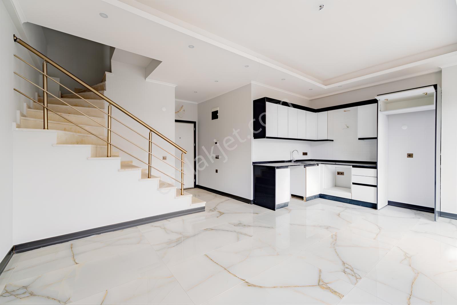 Antalya Alanya Çevreyolunda Satılık 2+1 Çatı Katı Dubleks Daire - Görsel 14