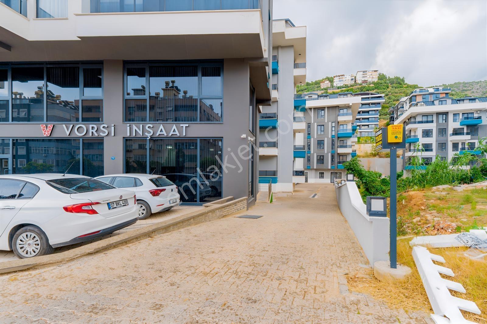 Antalya Alanya Çevreyolunda Satılık 2+1 Çatı Katı Dubleks Daire - Görsel 3