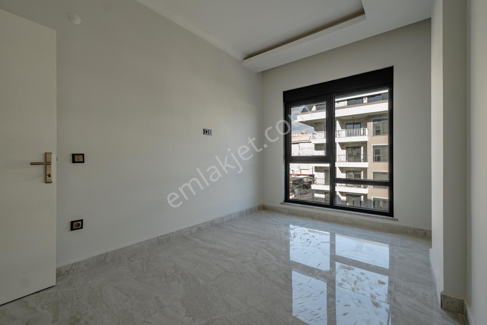 Alanya Oba'da Site İçerisinde Satılık 1+1 Daire - Görsel 13