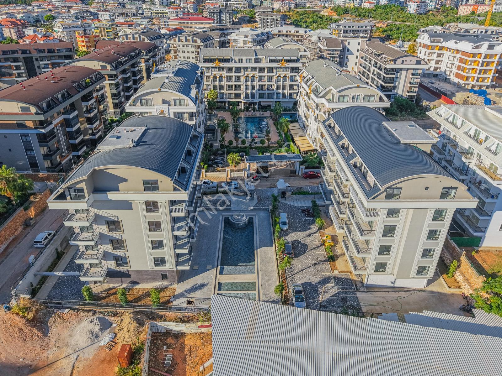 Alanya Oba'da Site İçerisinde Satılık 1+1 Daire - Görsel 8