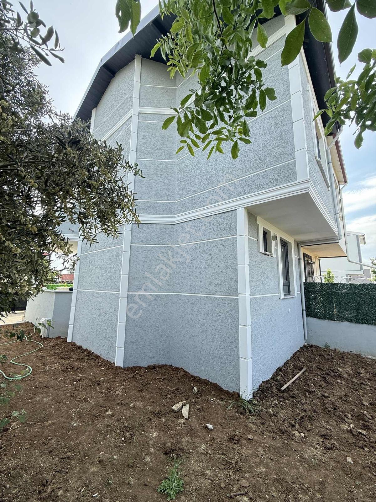 Akkaya İnşaattan Dereağzı Mevkii,yola Cephe,iskanlı Fırsat Villa - Görsel 18