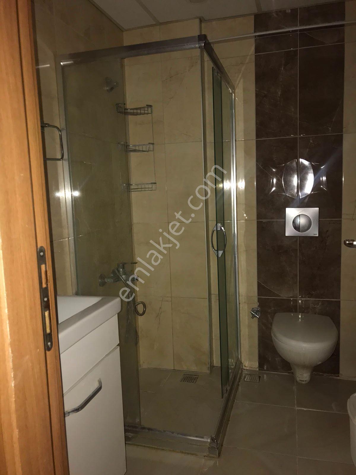 Öz Elit Emlak'tan Muradiye Mahallesinde Kiralık 1+1 Ara Kat Daire 15.000 Tl. - Görsel 15