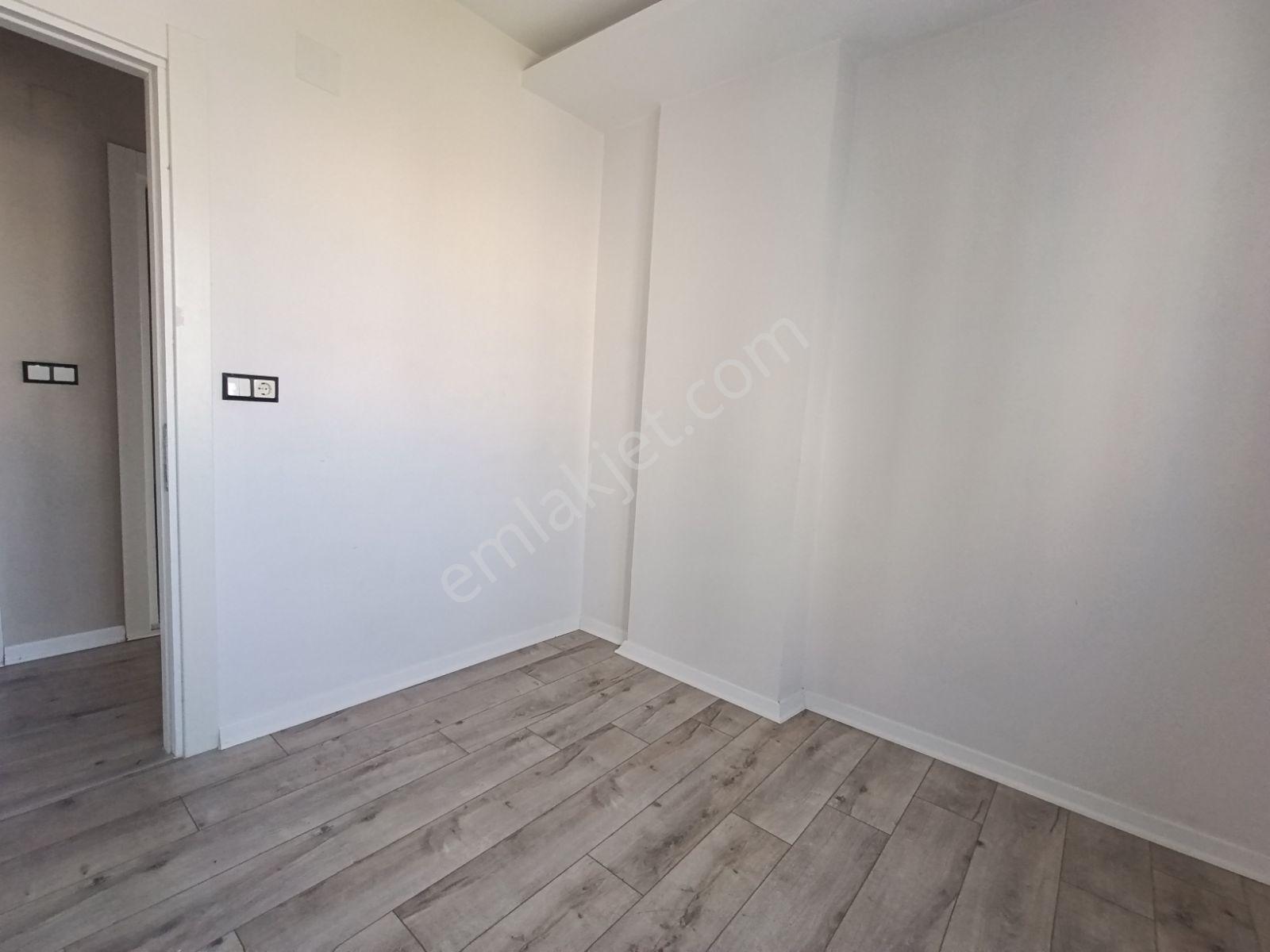 Atıcı'dan Belediyenin Yanında Kiralık Kombili 2+1 Daire. - Görsel 9