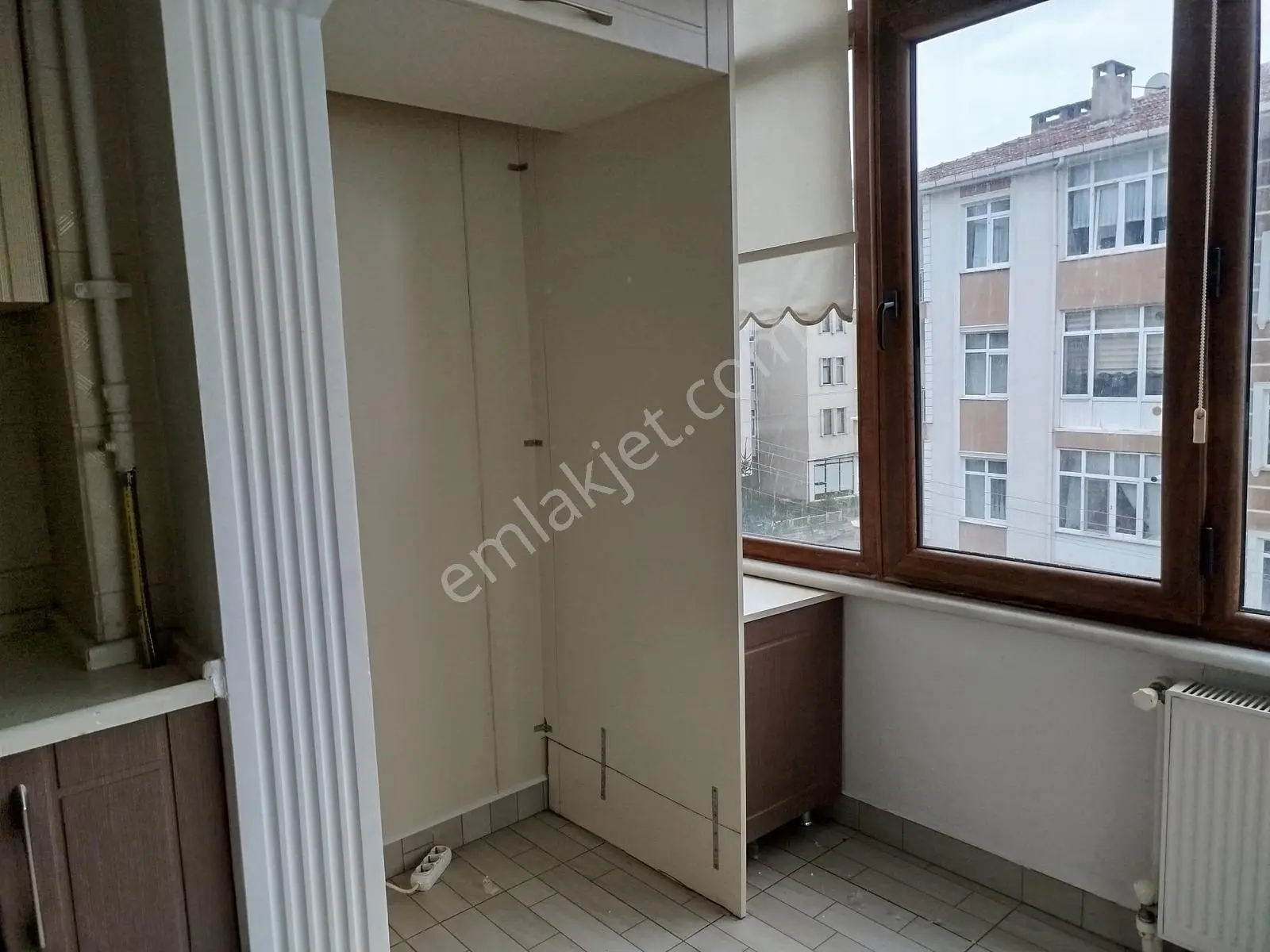 Remax Natural'dan Değirmendere'de Deniz Manzaralı Kiralık 3+1 - Görsel 2