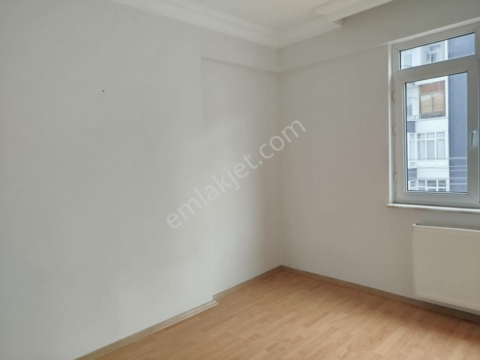 Remax Natural'dan Değirmendere'de Deniz Manzaralı Kiralık 3+1 - Görsel 9