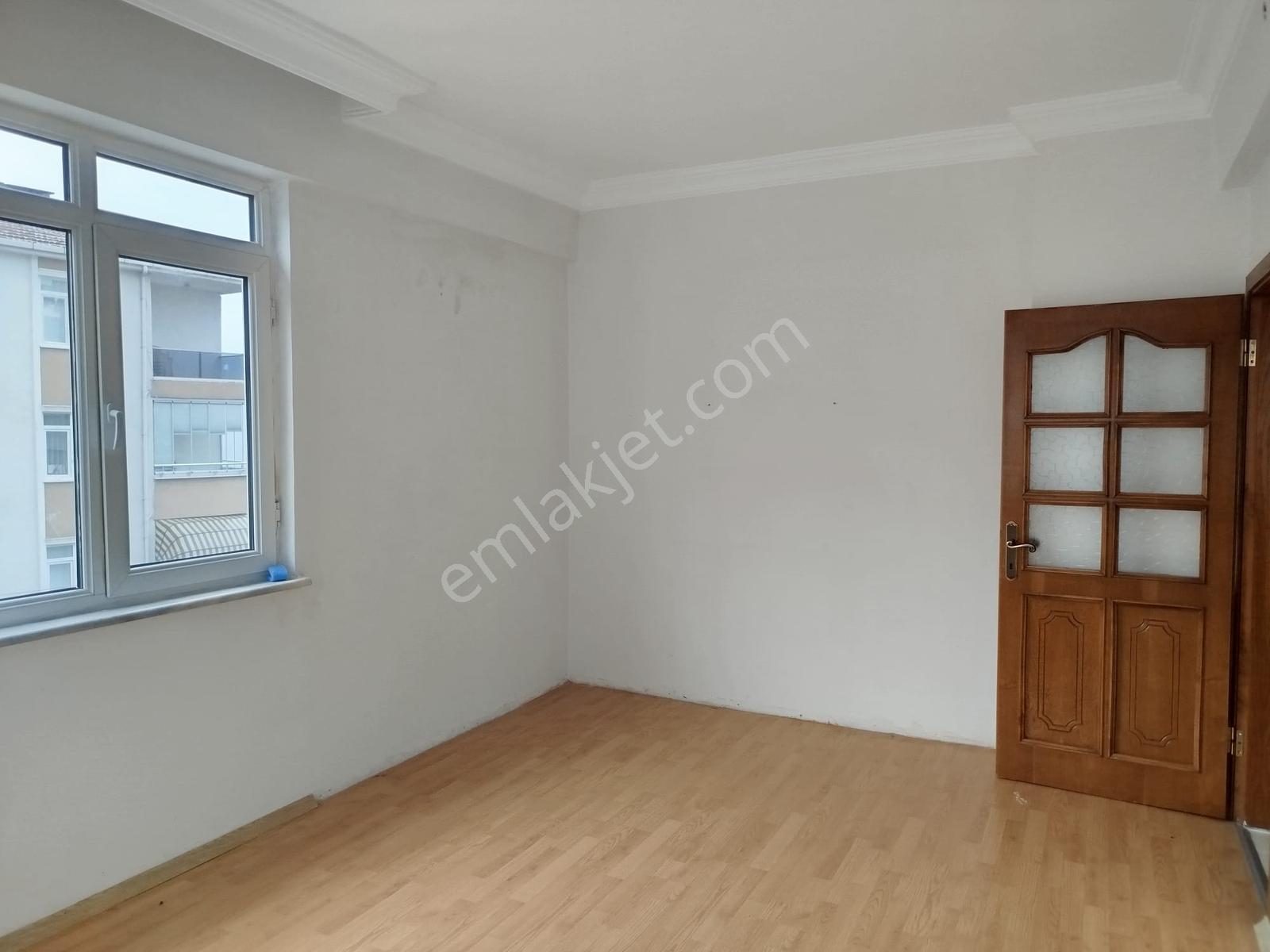 Remax Natural'dan Değirmendere'de Deniz Manzaralı Kiralık 3+1 - Görsel 16