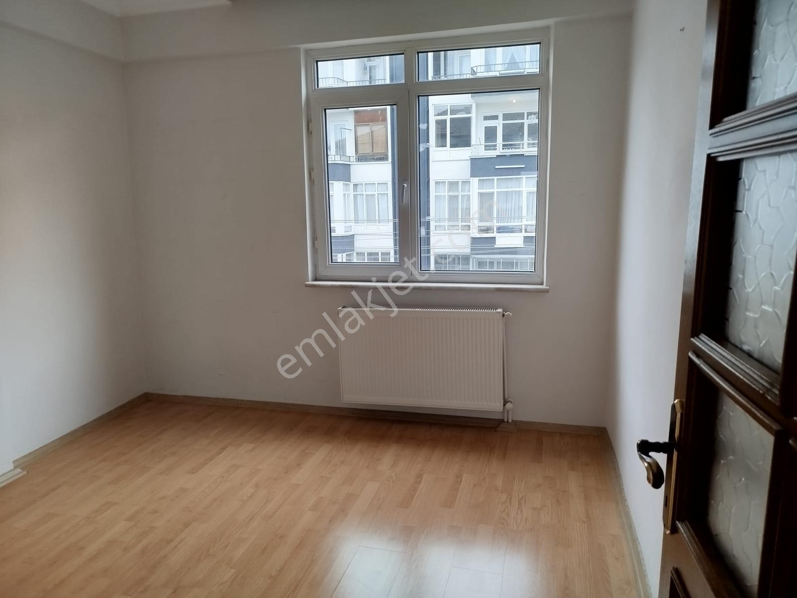 Remax Natural'dan Değirmendere'de Deniz Manzaralı Kiralık 3+1 - Görsel 28