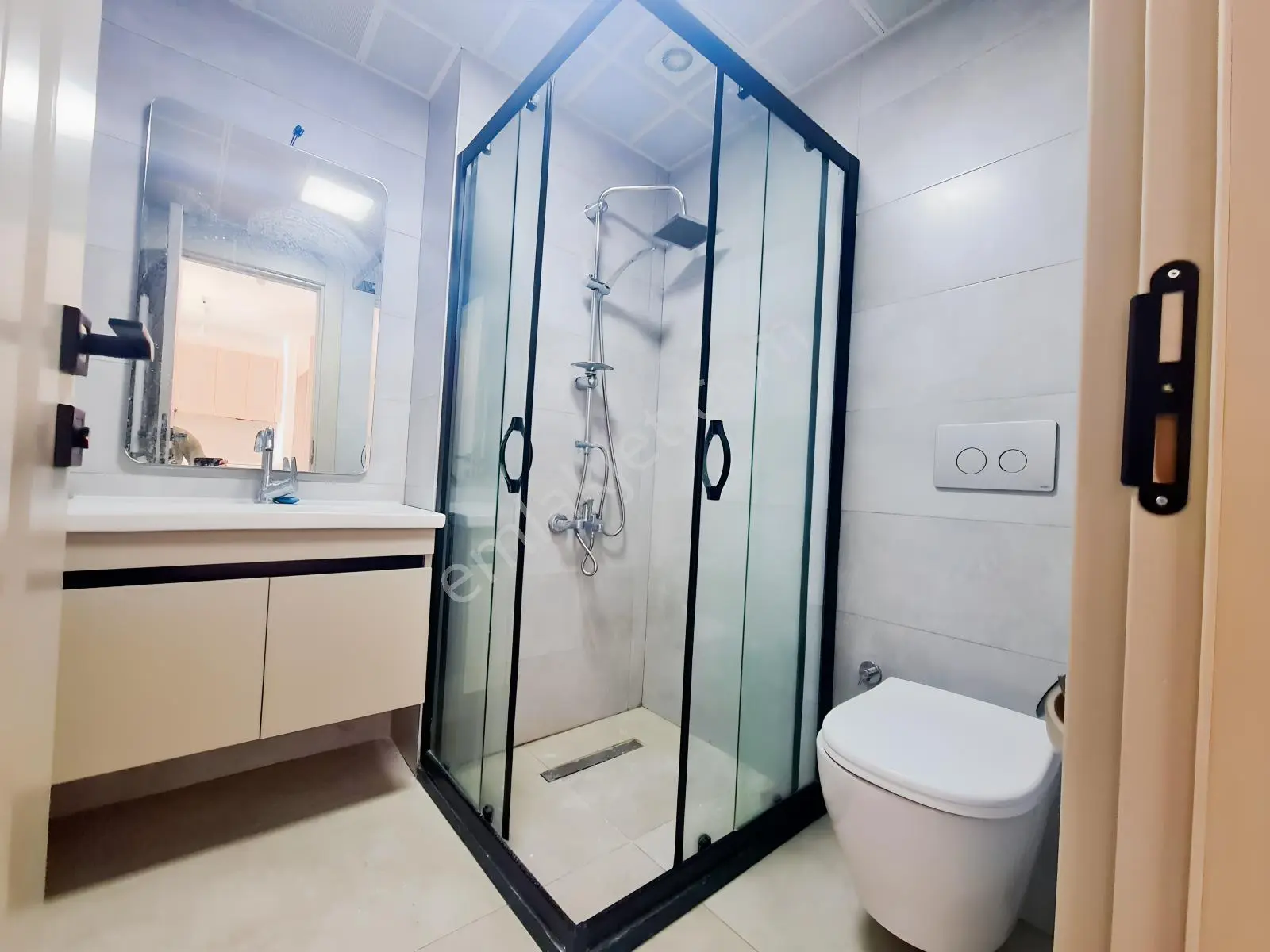 Gökdemir West 'te Kiralık 1+1 Daire - Görsel 2