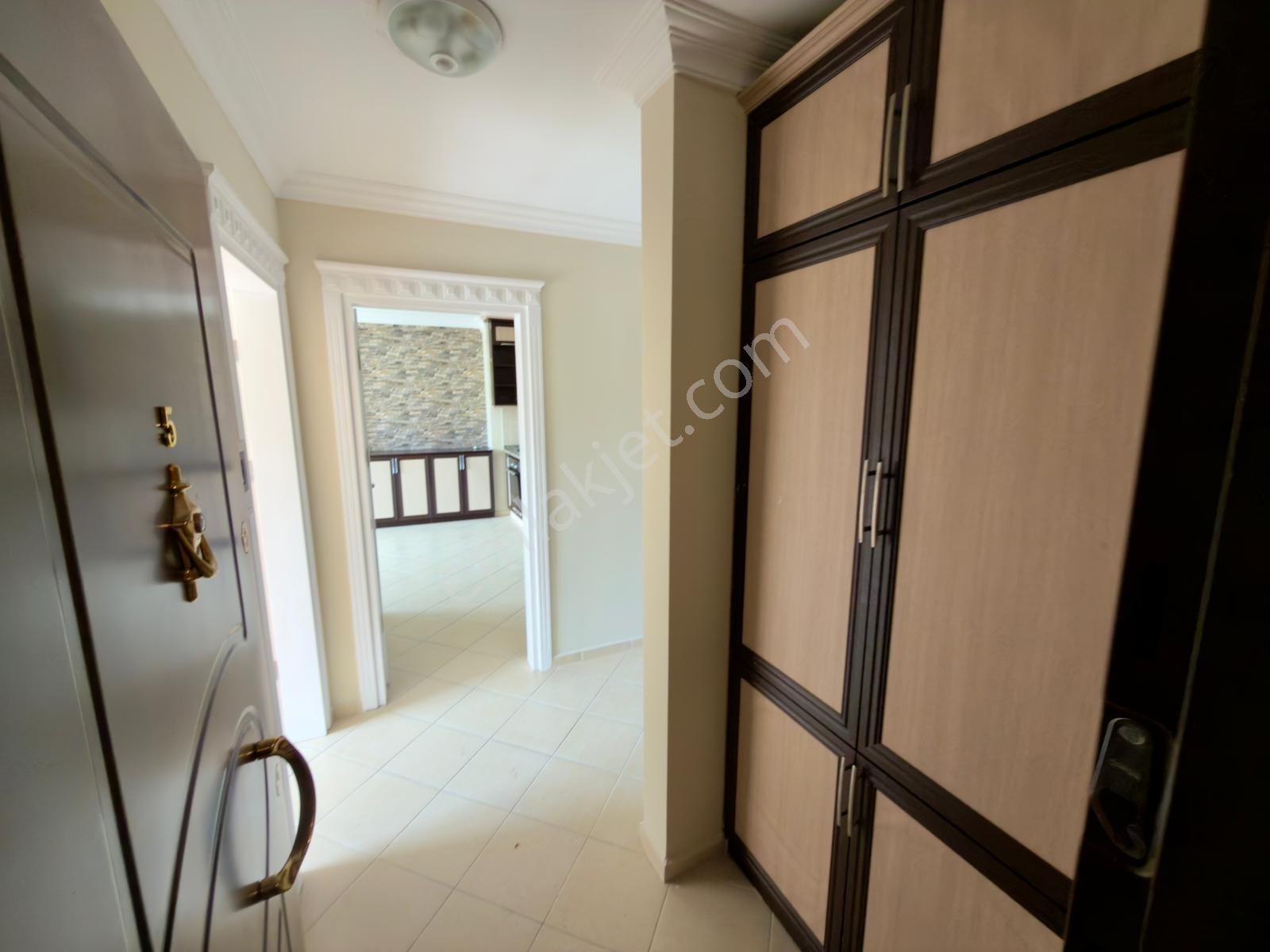 Merkezi Konumda | 2+1 Ferah | Kapalı Mutfak | 2 Balkon - Görsel 11