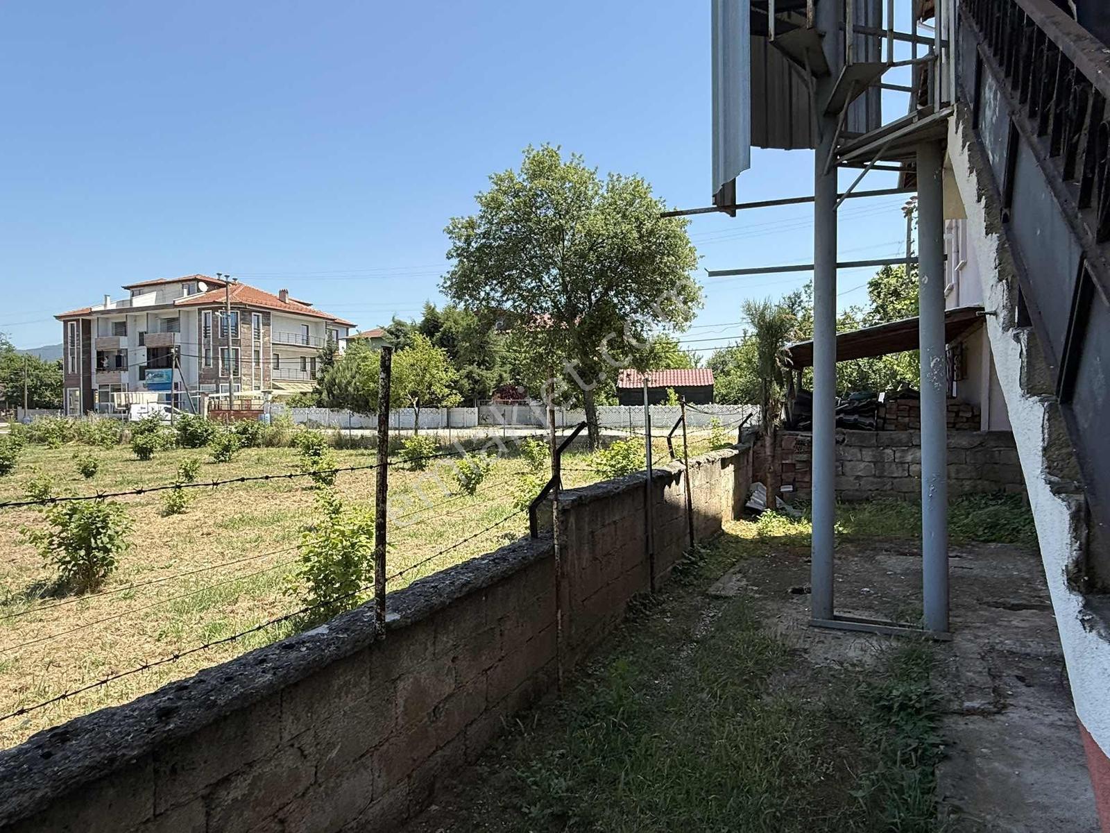 Dündar Gayrimenkul'den Yarıcı Tel Arkası Müstakil Üç Katlı Ev - Görsel 32