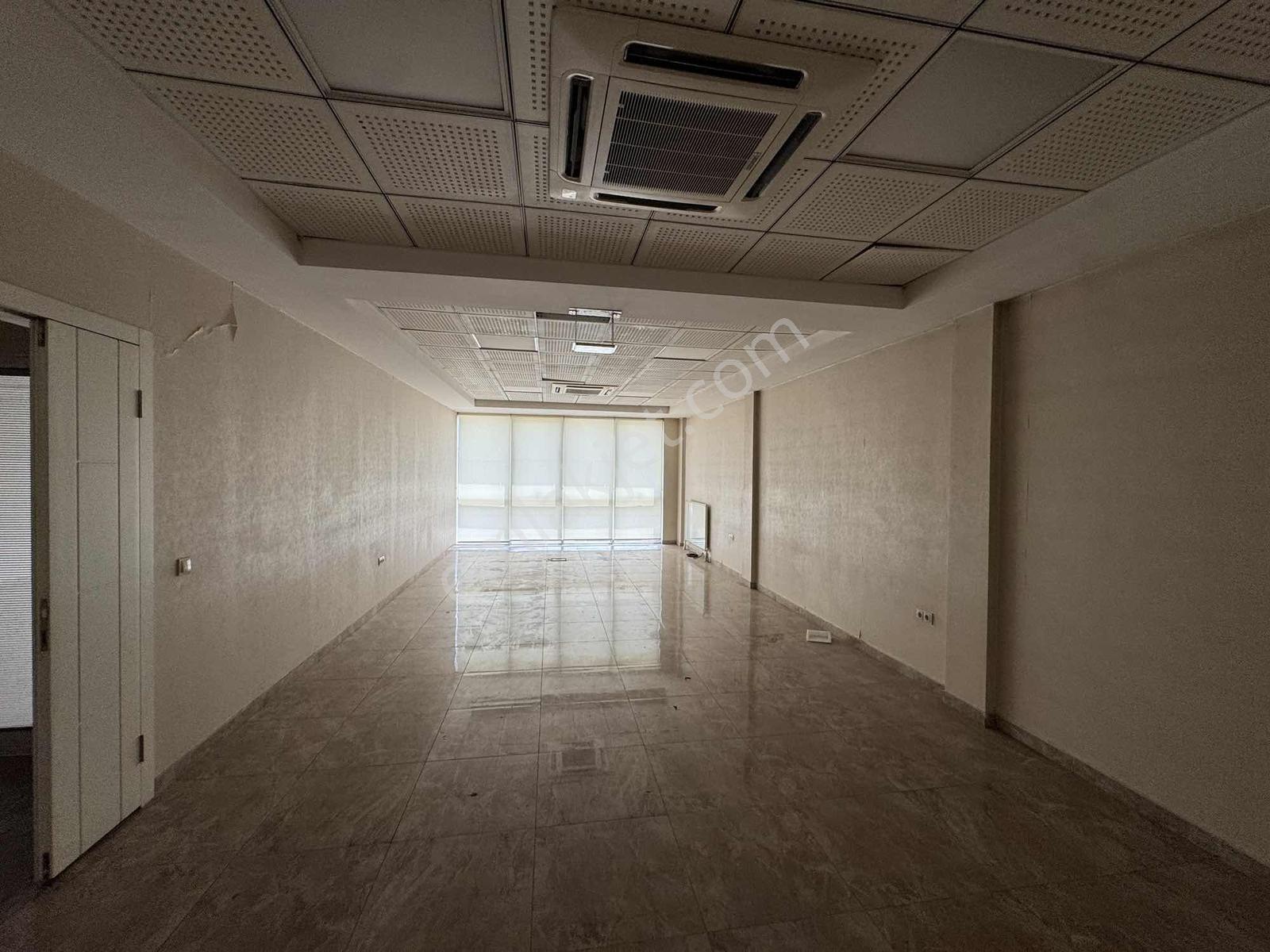 420 M2 Arsa Üzeri 820 M2 Vinçli Savunma Sanayiye Uygun Dükkan - Görsel 9