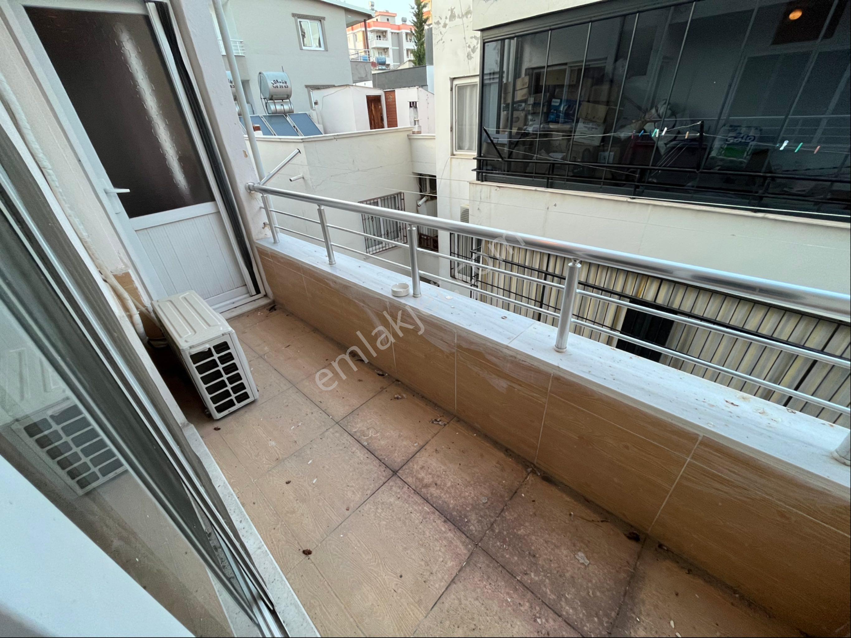 Ergünden Barbarosda Temiz Eşyalı Doğalgazlı Kiralık 3+1 Daire - Görsel 12