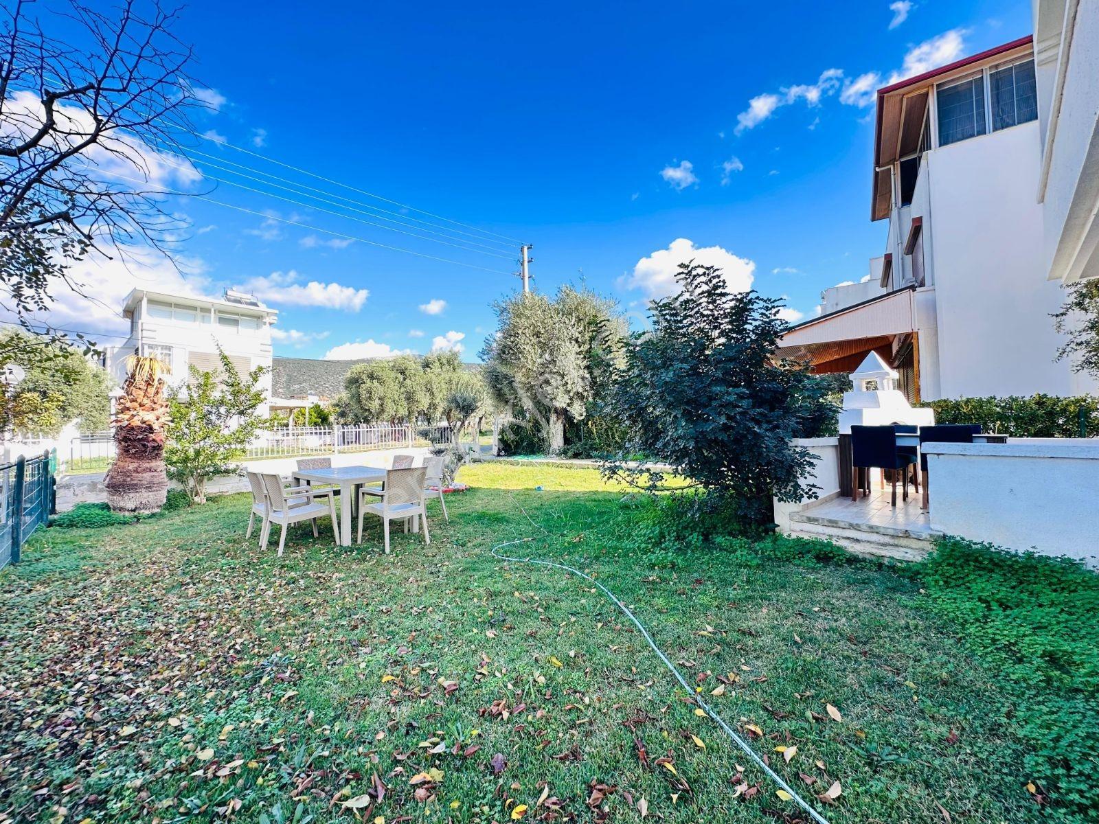 Müstakil, Geniş Bahçeli, Denize Komşu 3+1 Villa - Görsel 17