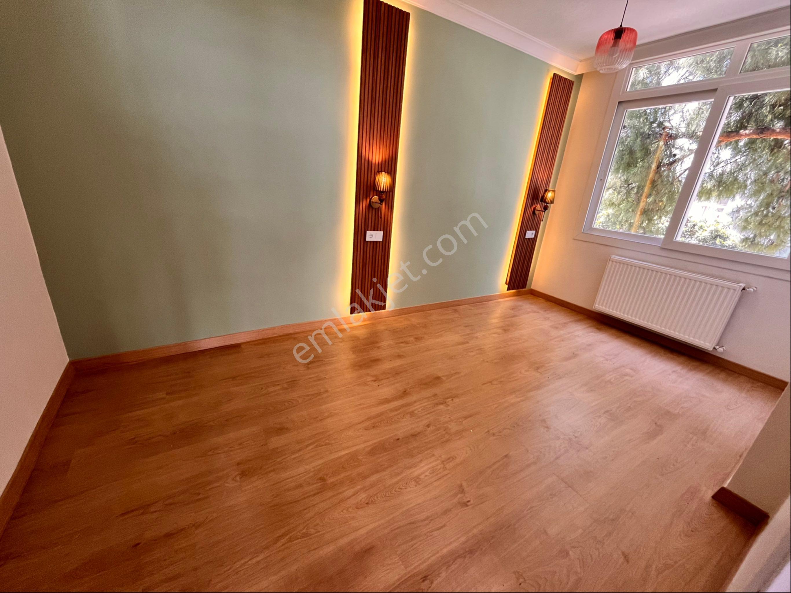 Basın Sitesinde 3+1 120m2 Arakat Lüks Dekorlu Arakat Konunda Köş Daire - Görsel 18
