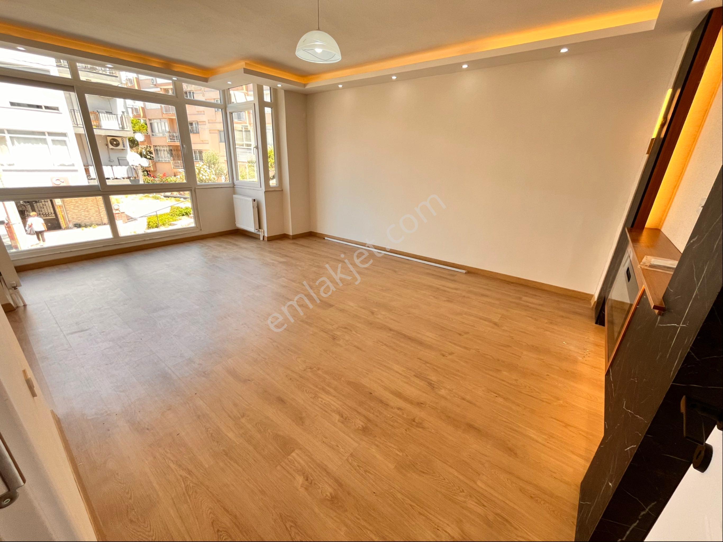 Basın Sitesinde 3+1 120m2 Arakat Lüks Dekorlu Arakat Konunda Köş Daire