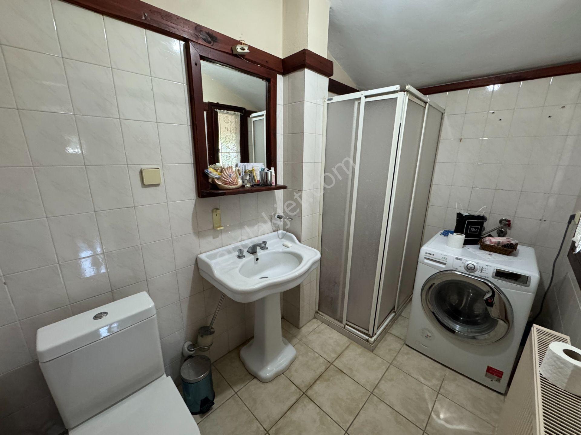 Remax Klas Fatih Çakar’dan Kırkpınar’da Kiralık Eşyalı Ve Mobilyalı Villa… - Görsel 26