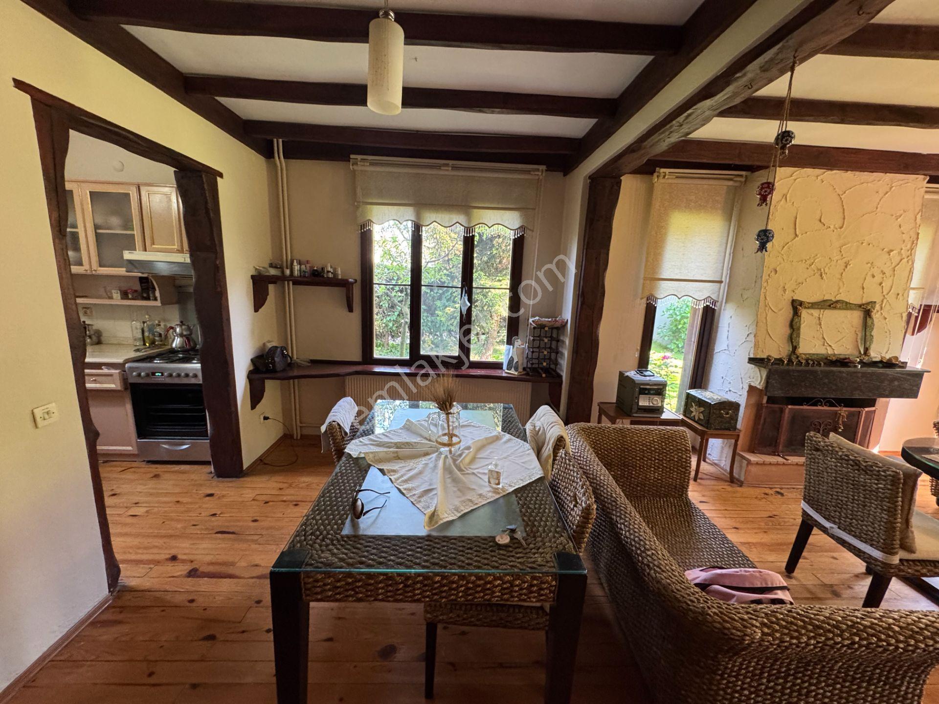 Remax Klas Fatih Çakar’dan Kırkpınar’da Kiralık Eşyalı Ve Mobilyalı Villa… - Görsel 31