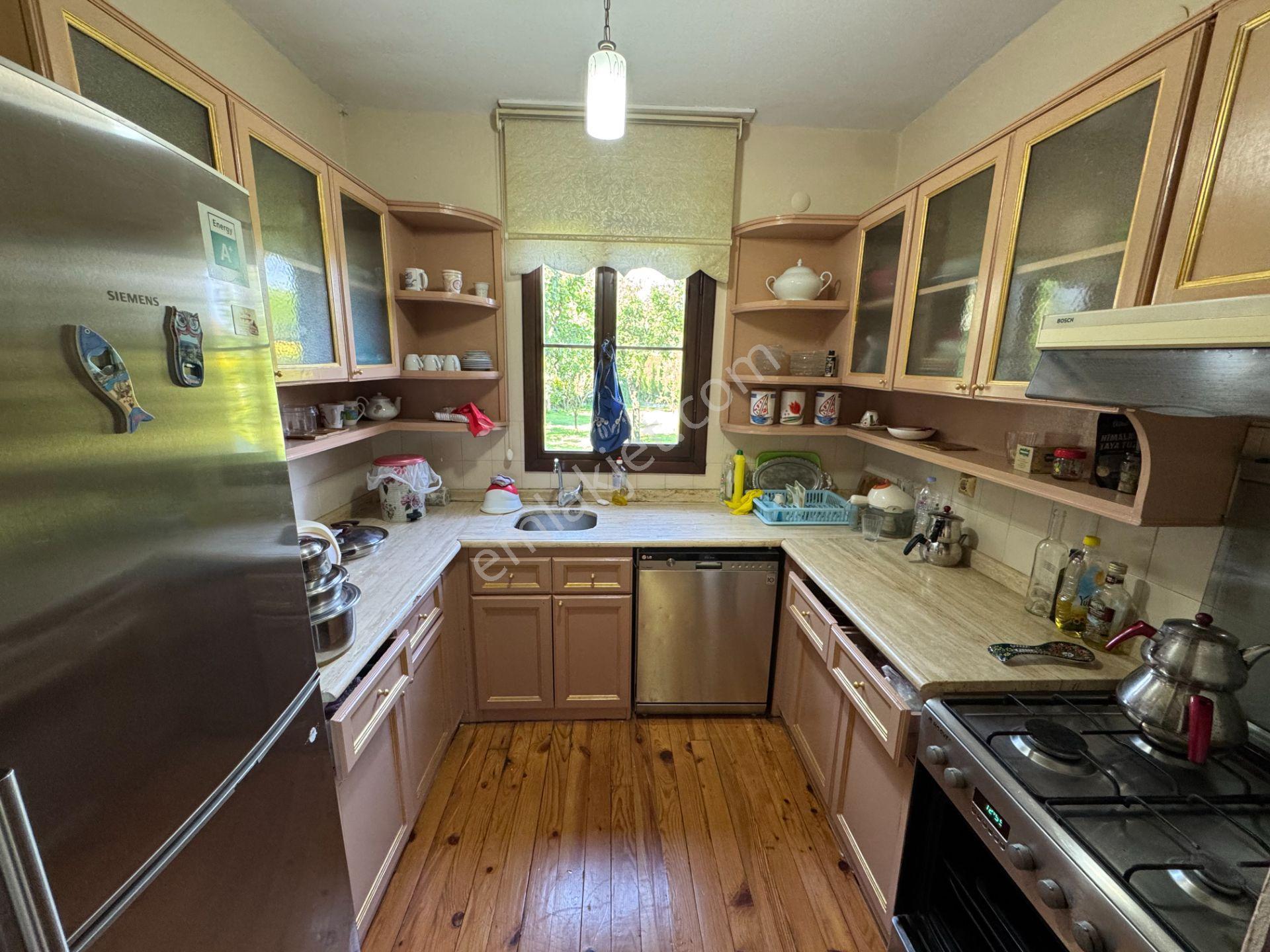 Remax Klas Fatih Çakar’dan Kırkpınar’da Kiralık Eşyalı Ve Mobilyalı Villa… - Görsel 28