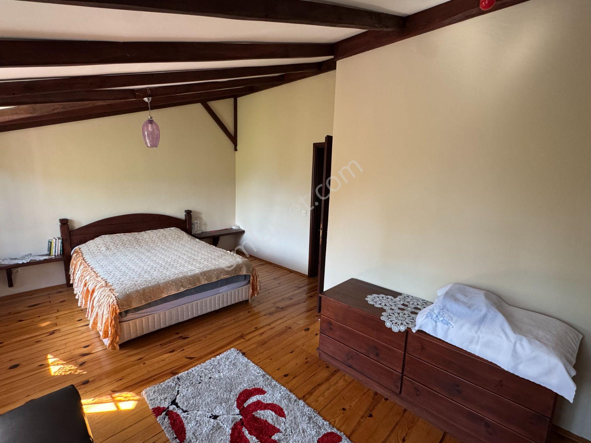 Remax Klas Fatih Çakar’dan Kırkpınar’da Kiralık Eşyalı Ve Mobilyalı Villa… - Görsel 19