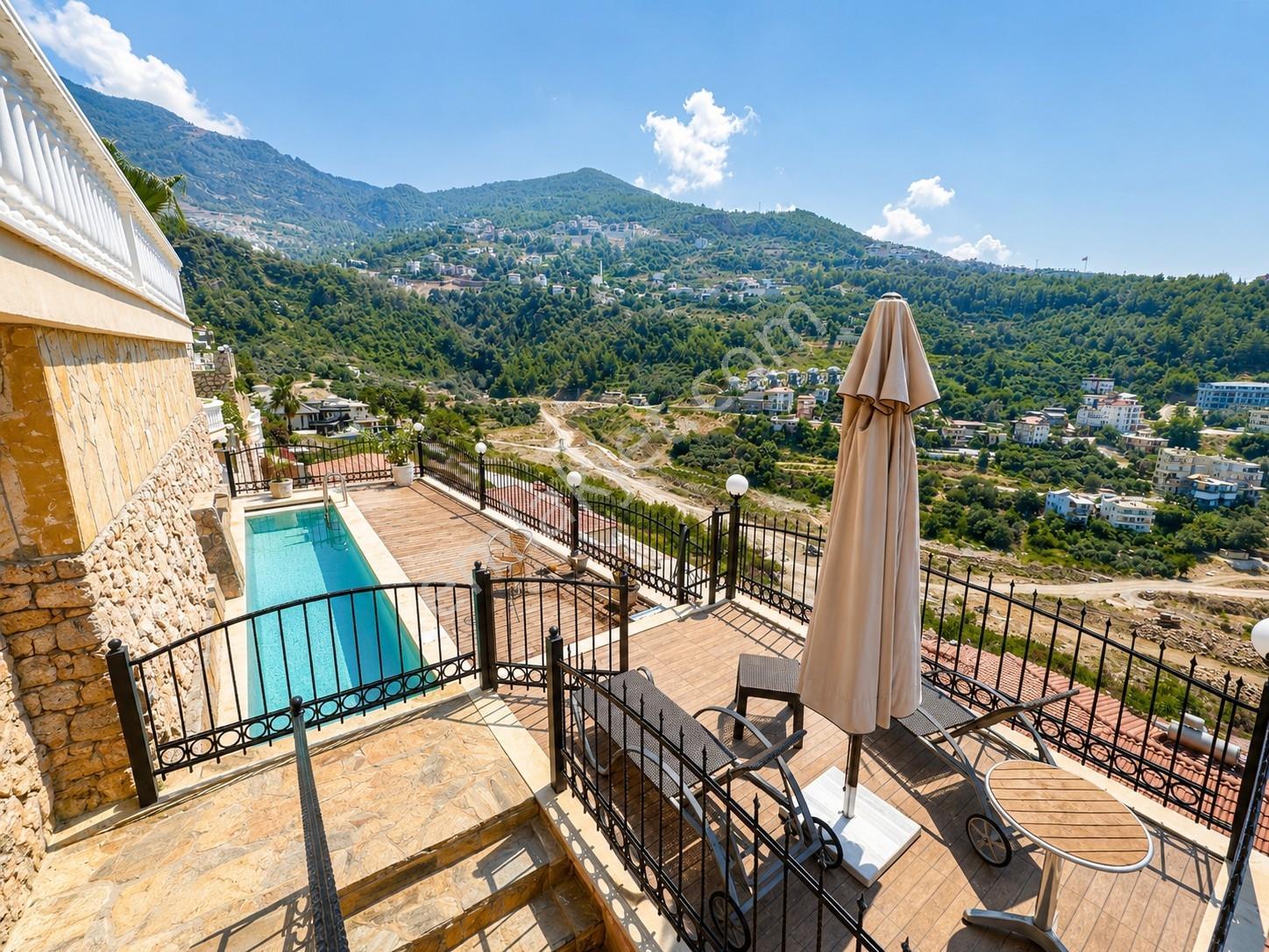 Alanya Tepe 4+1 350m2 3 Balkon,otopark,havuz,eşyalı,kale Manzara - Görsel 23