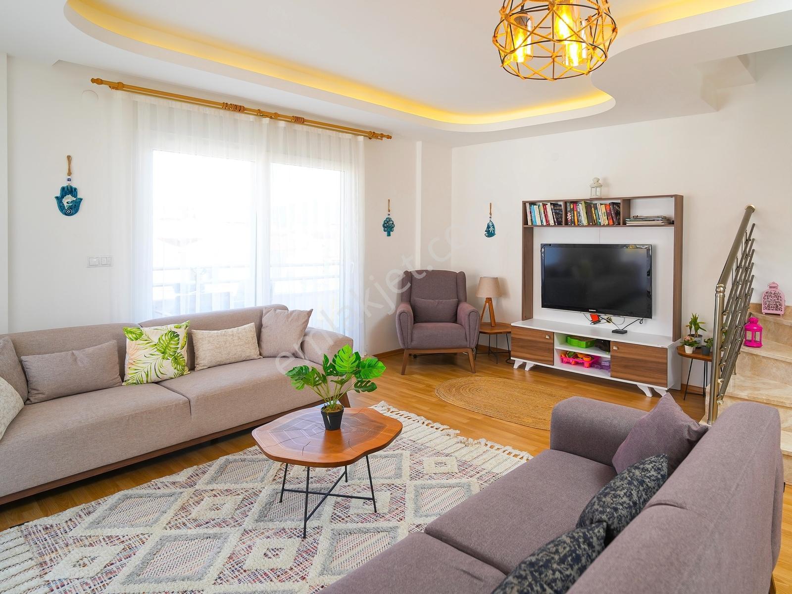 Ata'dan İçmeler'de Genç, Havuzlu Ve Bahçeli Sitede 3+1 Dubleks - Görsel 10