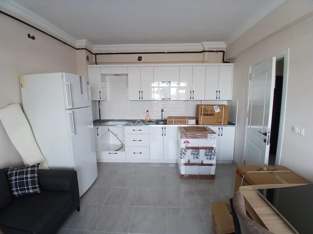 Akçay Emlak'tan Akşehir Yeni Hastahane Yolunda Sıfır Eşyalı Kiralık Sıfır 1+1 Daire - Görsel 3
