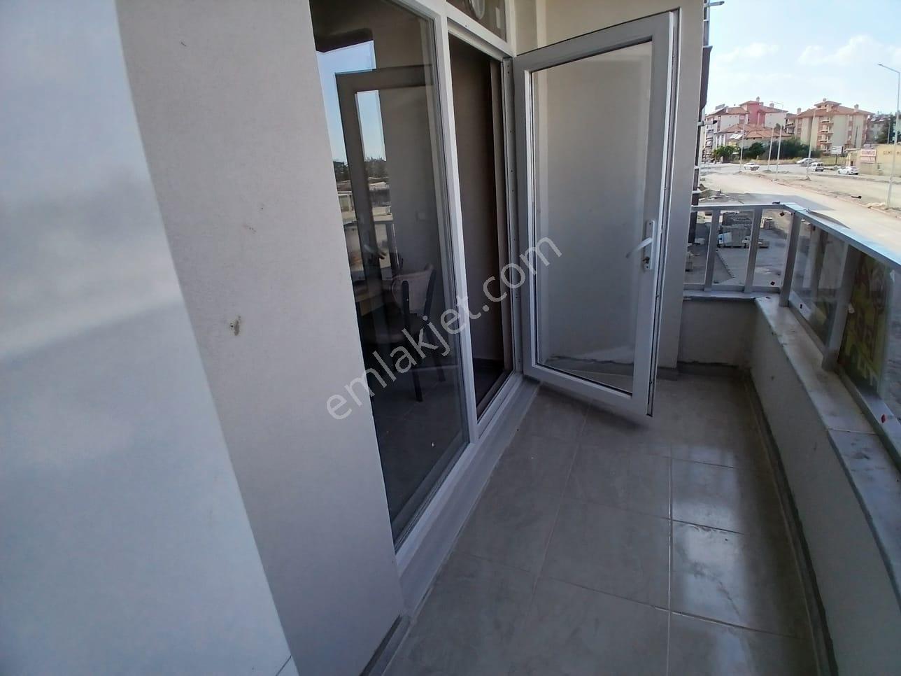 Akçay Emlak'tan Akşehir Yeni Hastahane Yolunda Sıfır Eşyalı Kiralık Sıfır 1+1 Daire - Görsel 16