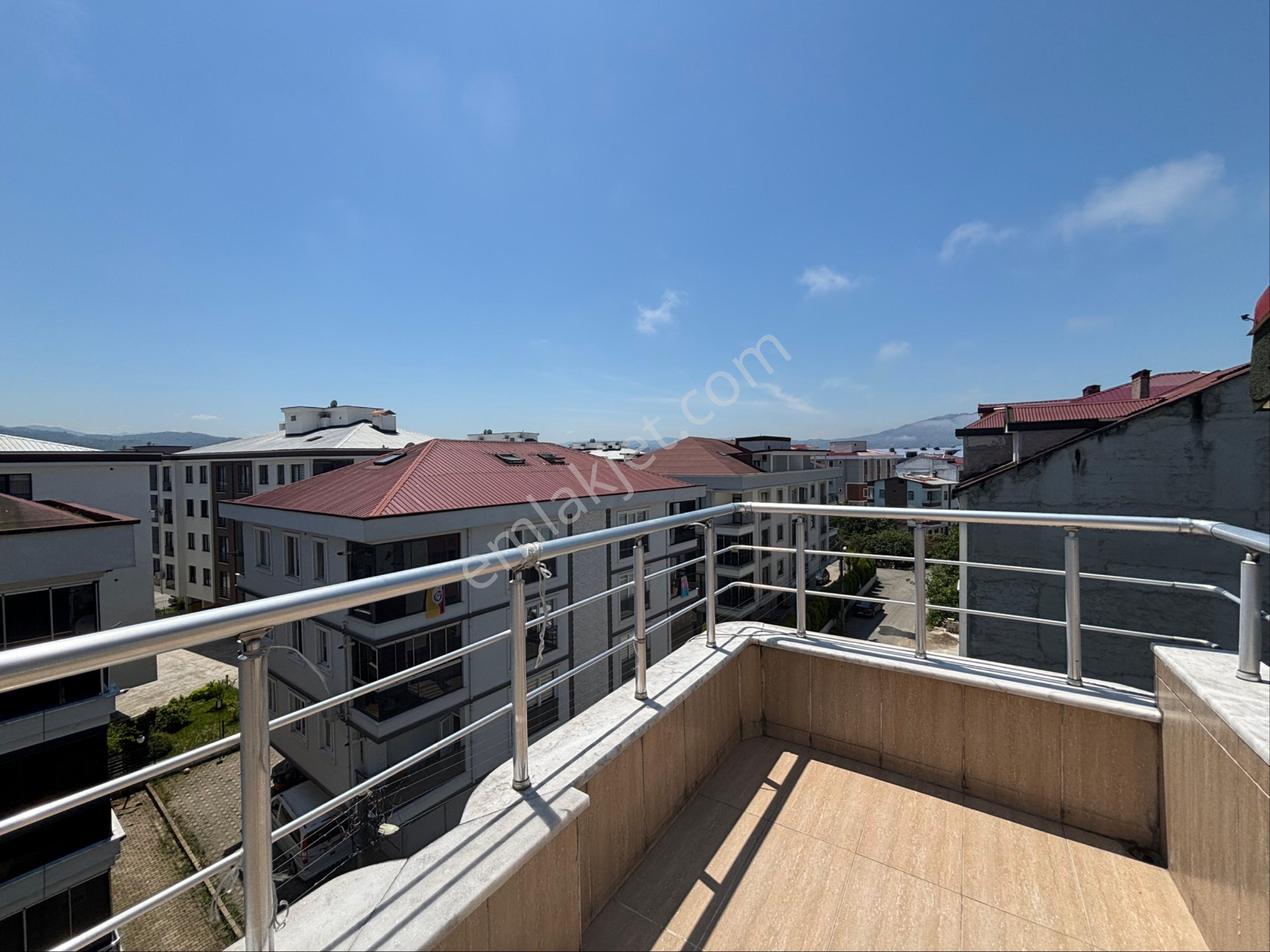* Cumhuriyet Mahallesi Deniz Tarafında Merkezi Konumda 2+1 Fırsat Daire - Görsel 23