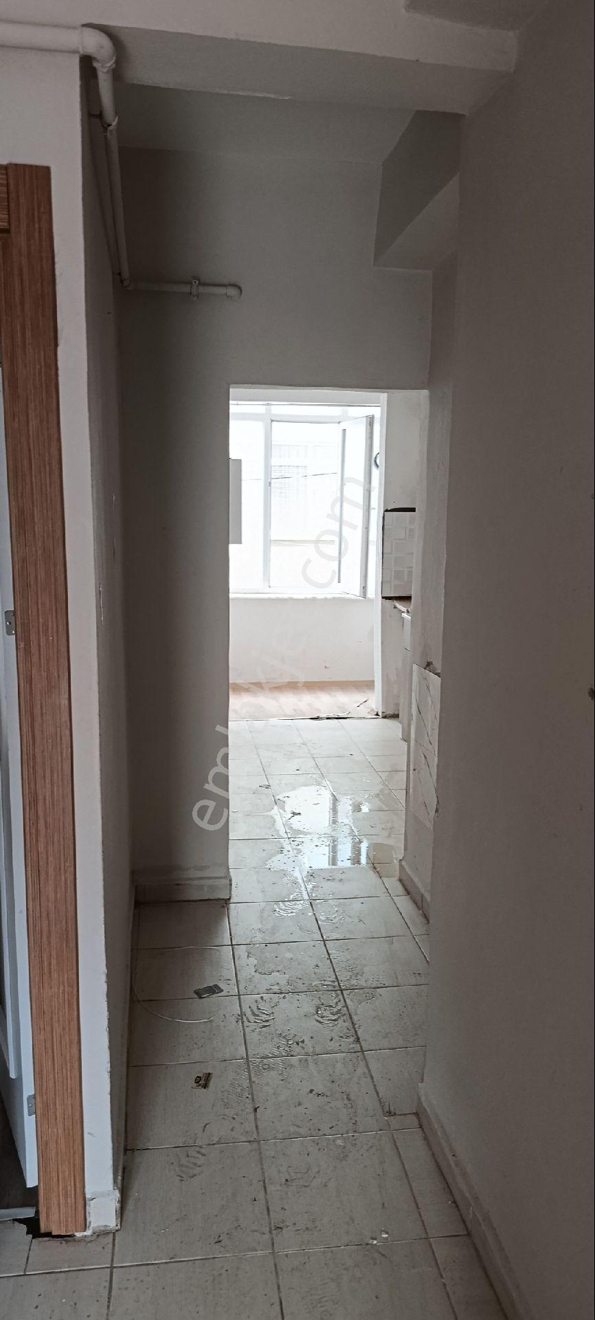 İzmit Merkezde Yürüyüş Yoluna Adım Mesafesi 2+1 Kiralık Daire - Görsel 14