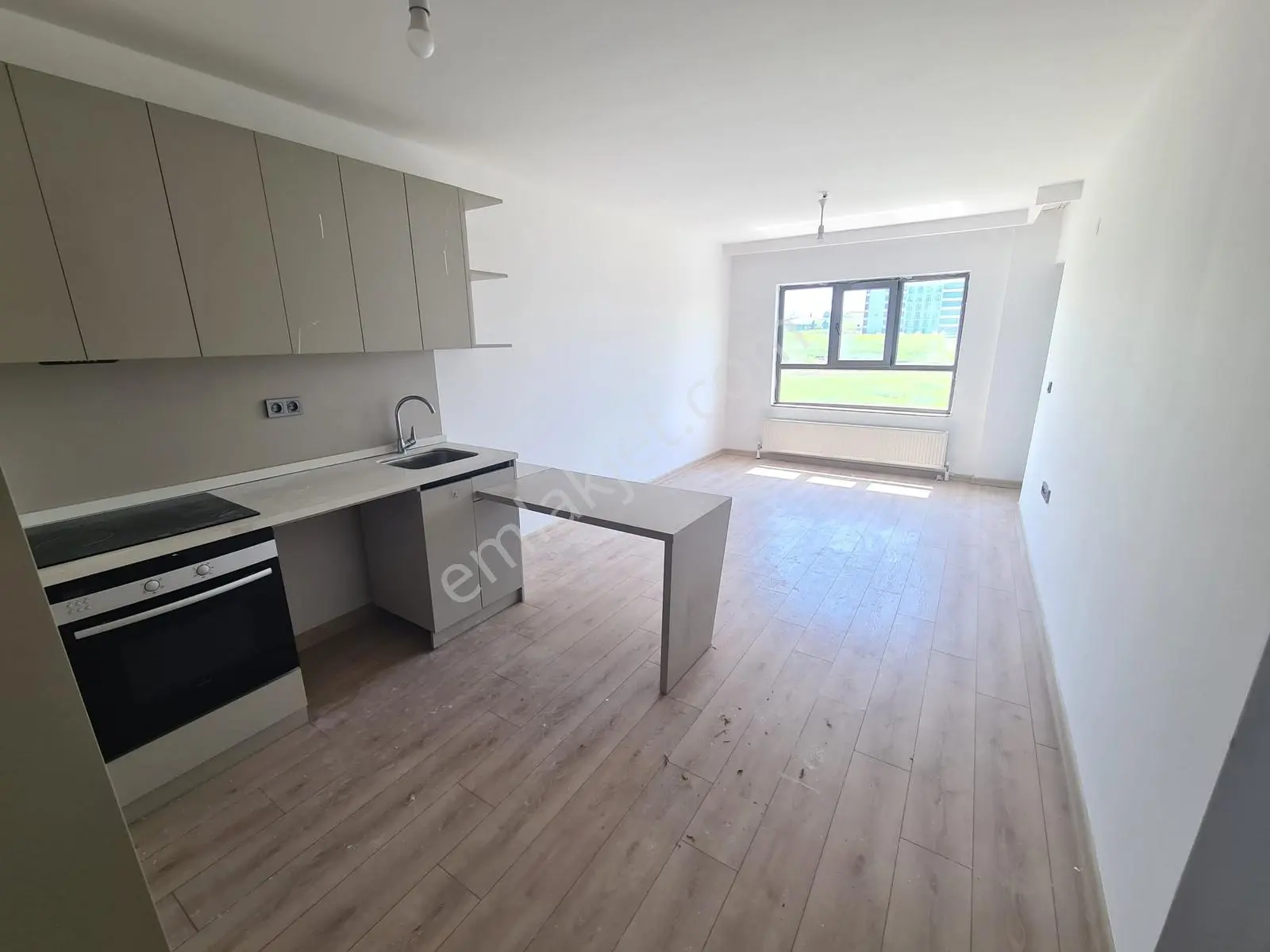 Gökdemir West'de Kiralık 1+1 Daire